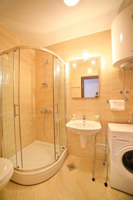 Apartments Mon Beach بودفا الغرفة الصورة